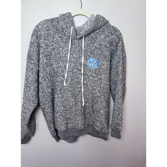 North Carolina Tar Heels Women's Relaxed Fit Sherpa Pullover Hoodie Size Medium - Picture 13 of 13